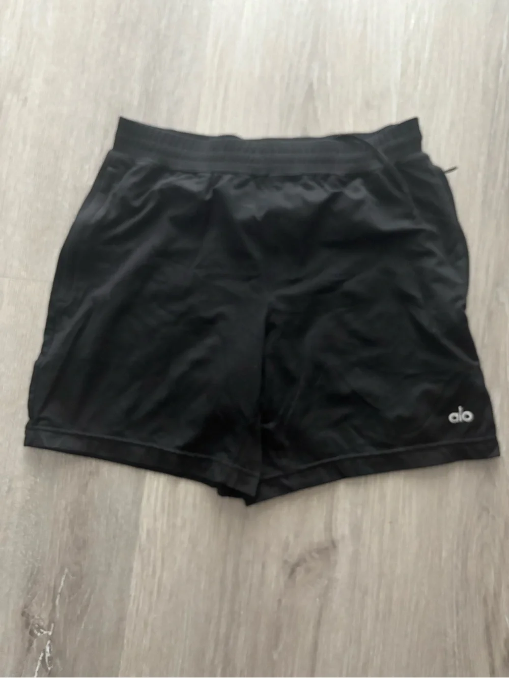 Alo Yoga Black Workout Shorts Size Small Excellent Condition